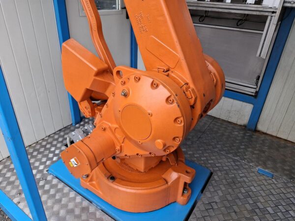 Komplette Bearbeitungszelle mit Roboter, IRB 4400/45kg, ABB, gebraucht – Bild 6