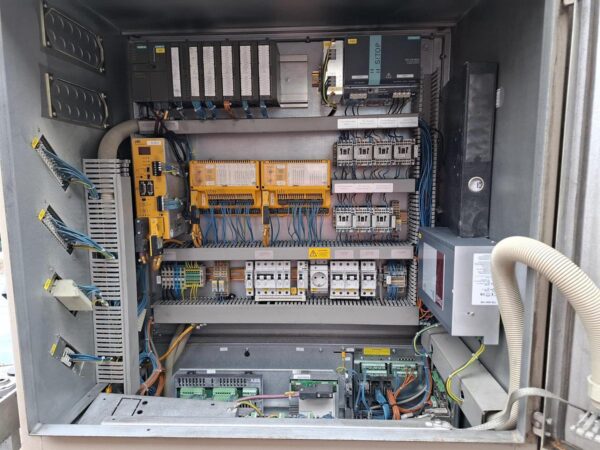 Komplette Bearbeitungszelle mit Roboter, IRB 4400/45kg, ABB, gebraucht – Bild 16