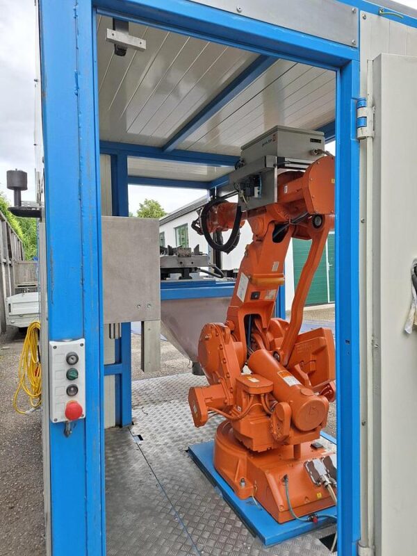 Komplette Bearbeitungszelle mit Roboter, IRB 4400/45kg, ABB, gebraucht – Bild 21